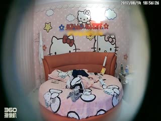 大白天地我没兴趣 对白清晰可爱主题宾馆貌似东北的漂亮大学生美女脾气还挺大被男友打桩式猛干